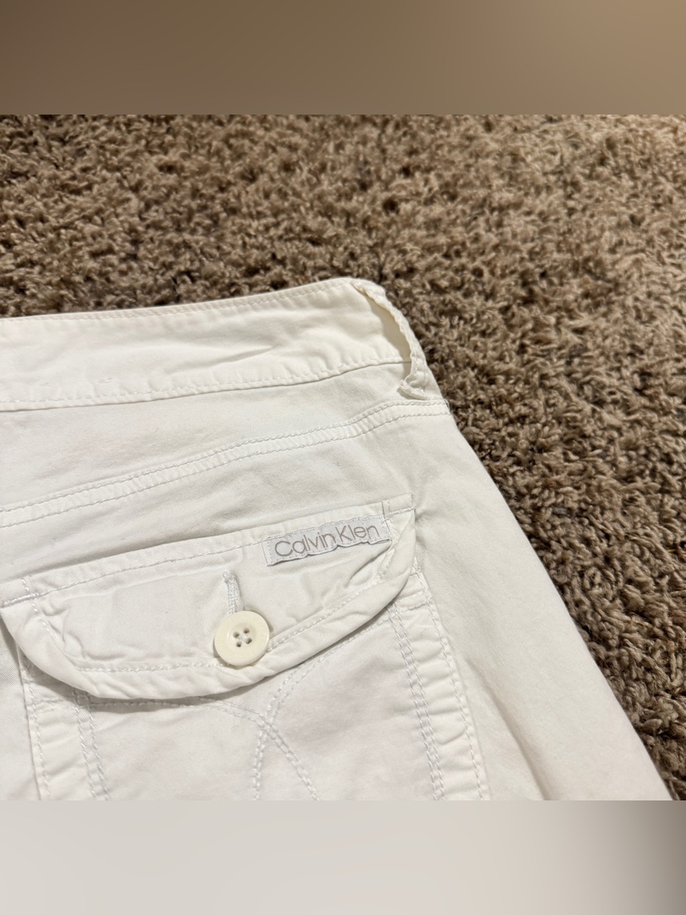 Y2K Low Rise White Calvin Klein Shorts - Picture 6 of 6